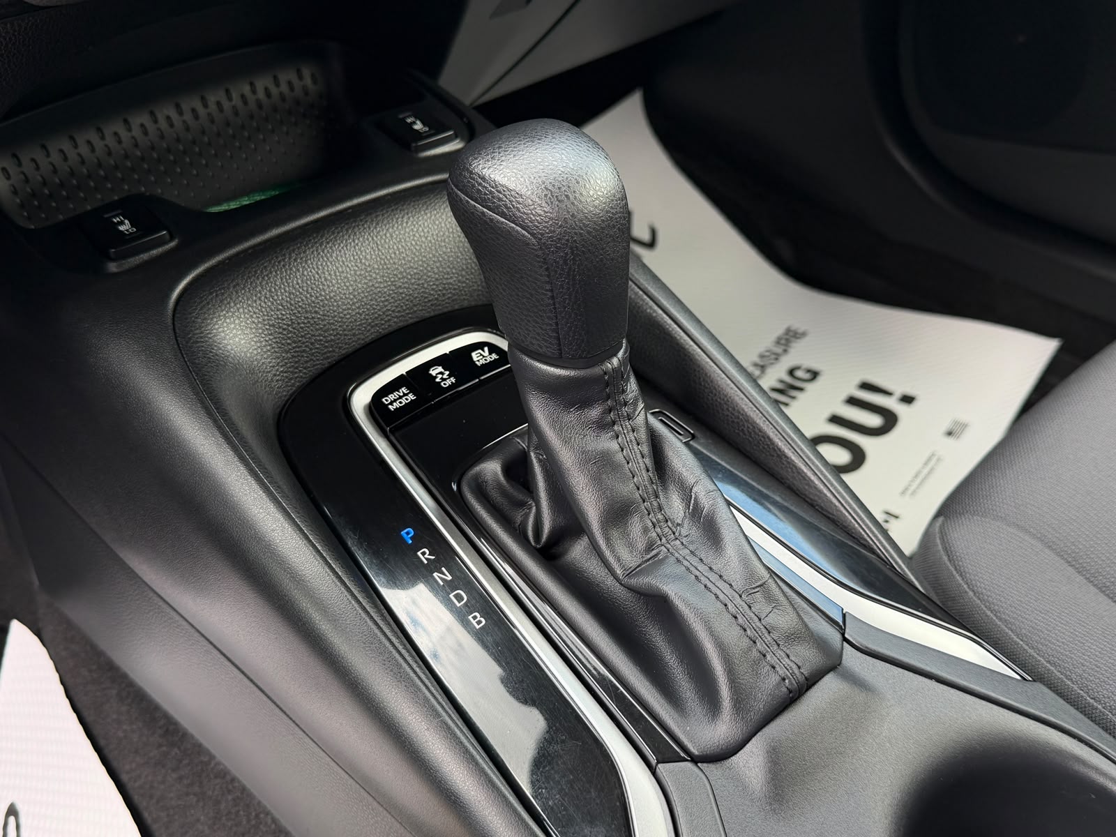 2024 Toyota Corolla — view 15