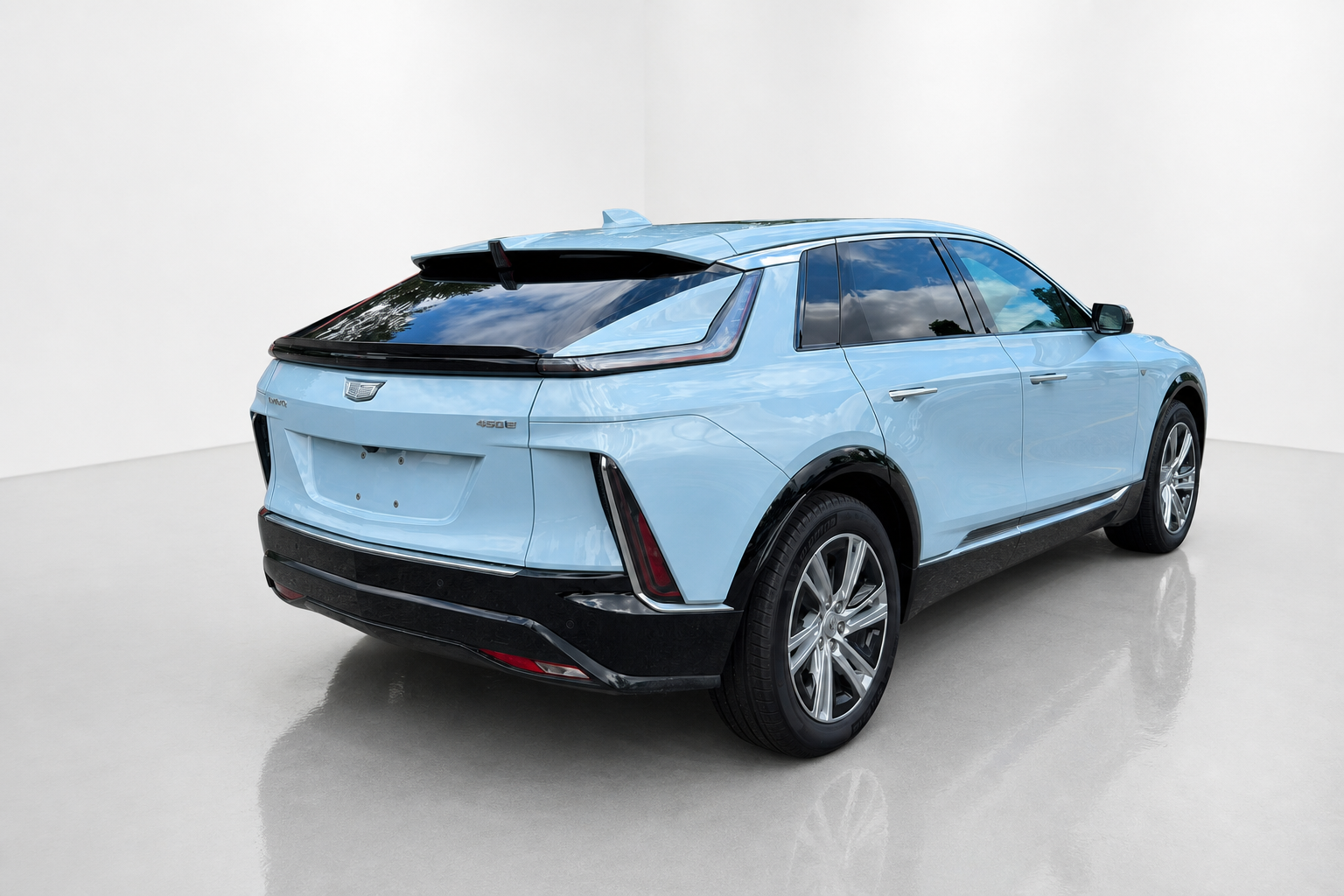 2024 Cadillac LYRIQ — view 7