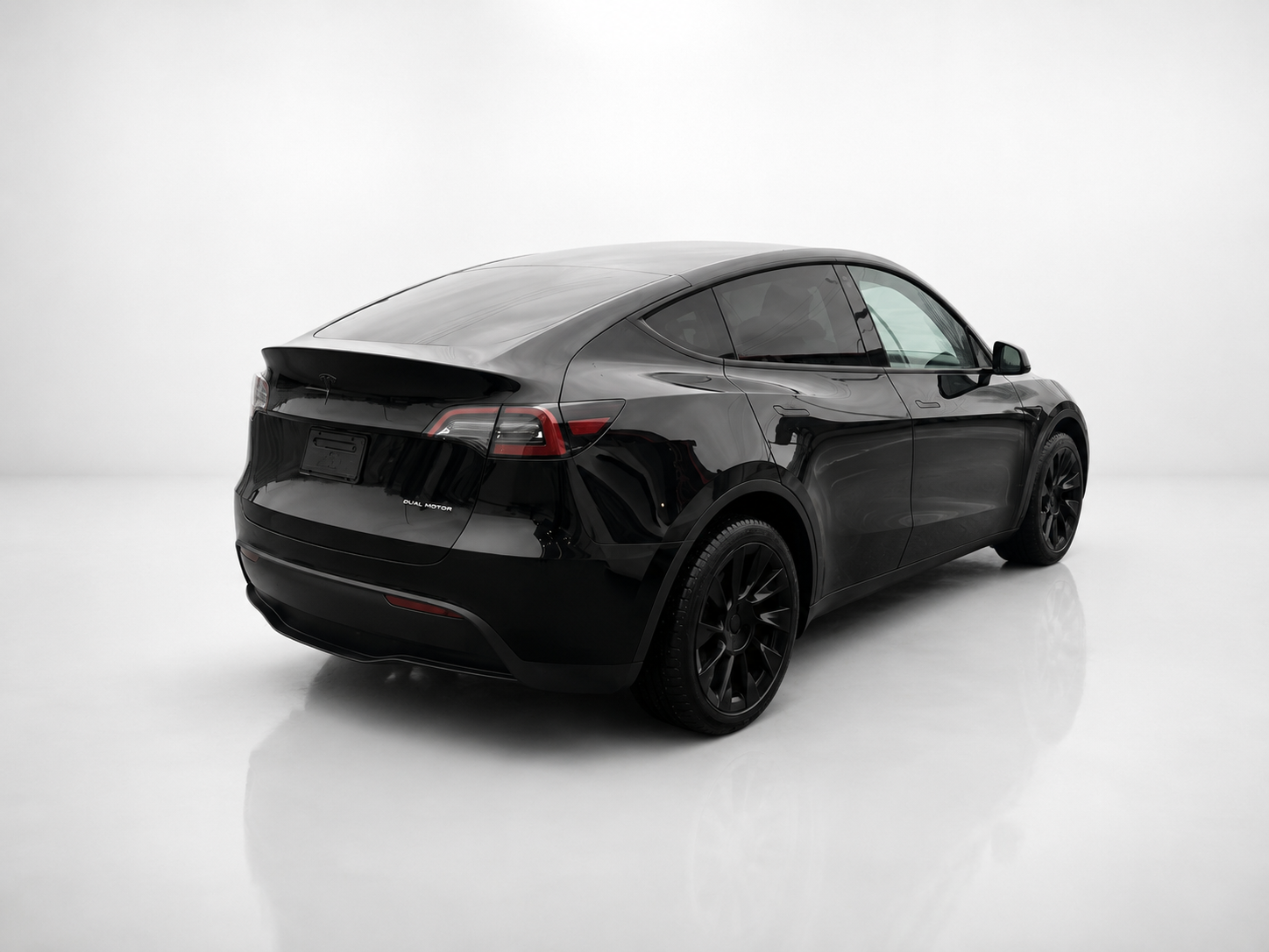 2023 Tesla Model Y — angle 3