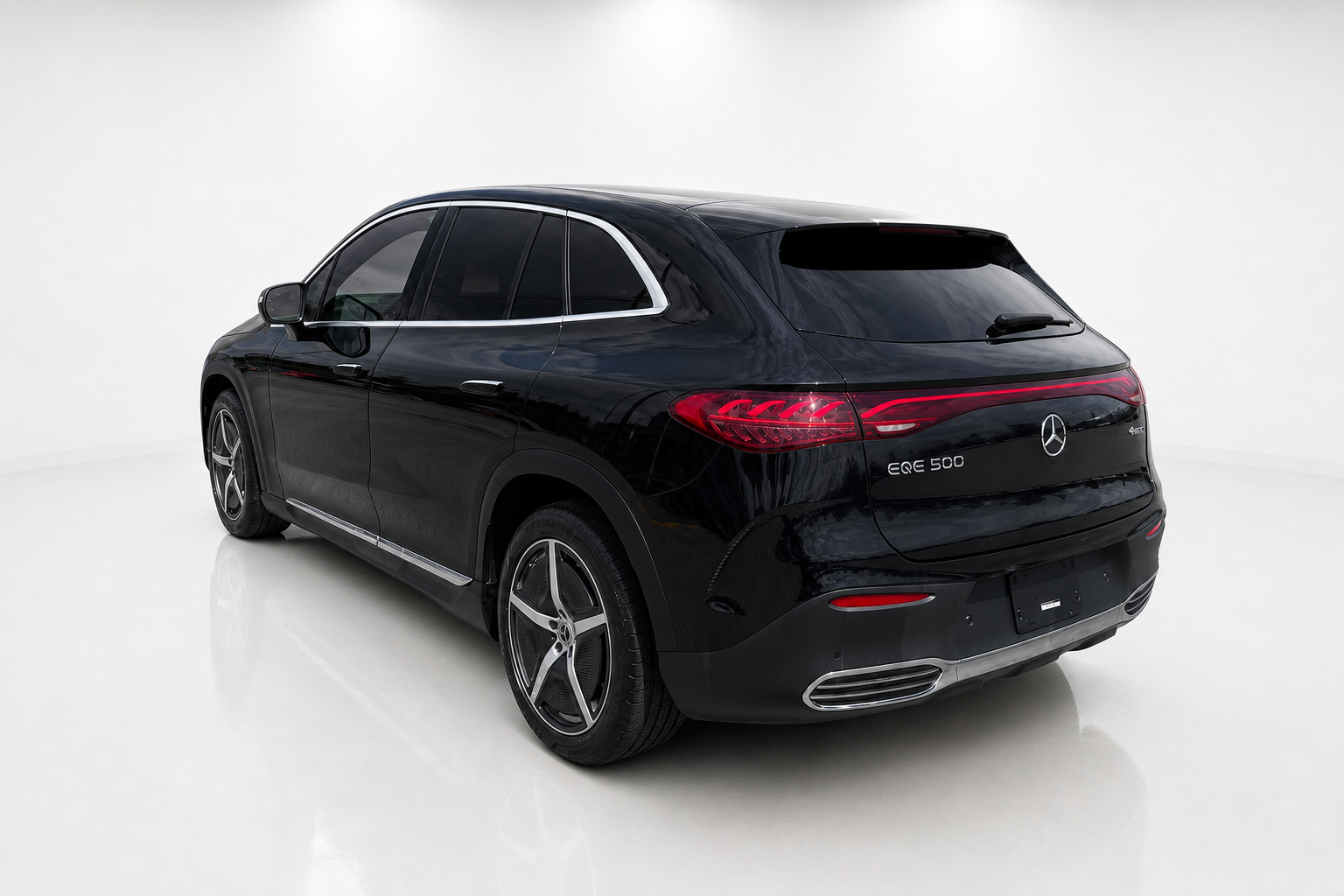 2023 Mercedes-Benz EQE — view 5