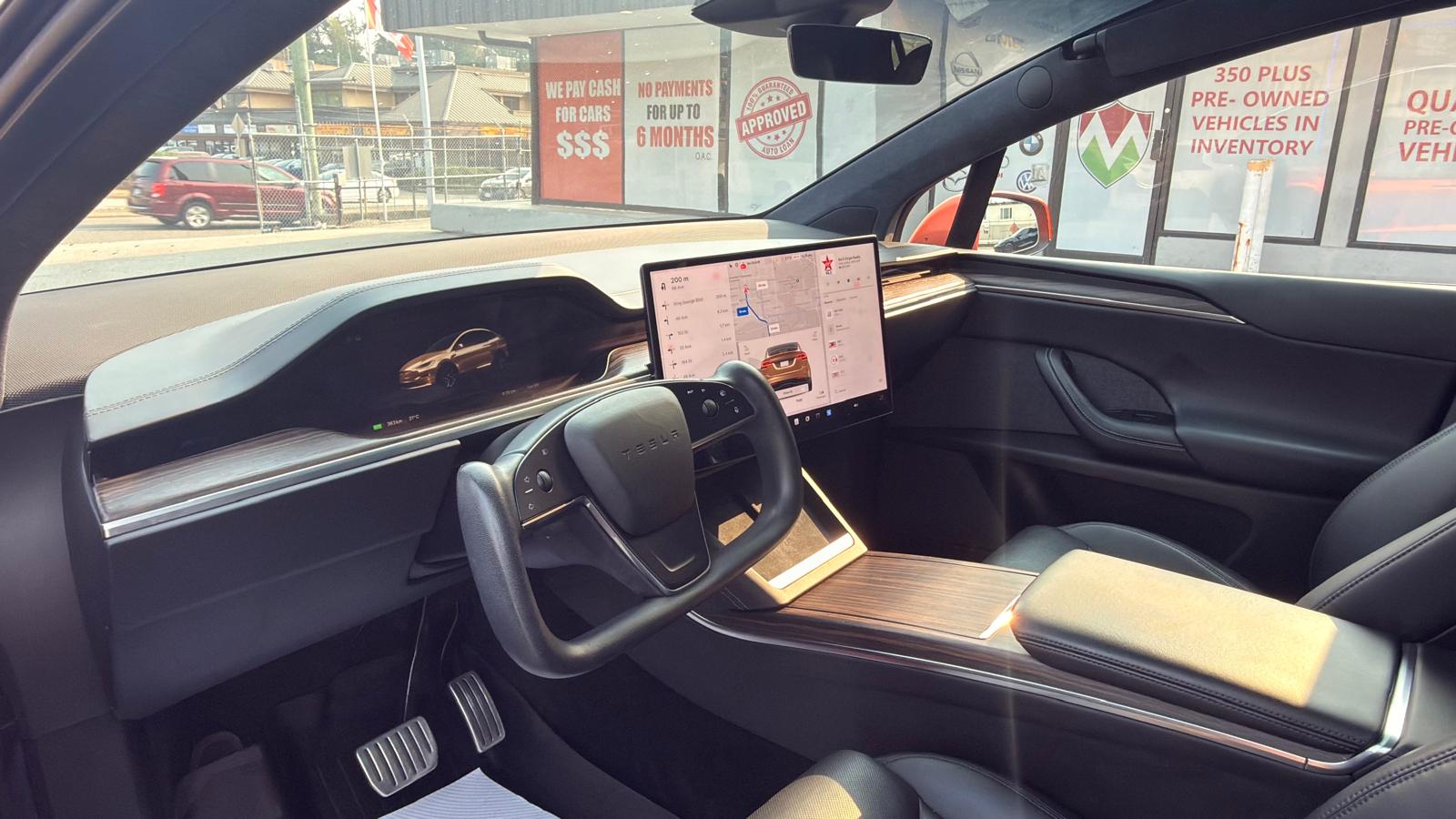 2023 Tesla Model X — view 7