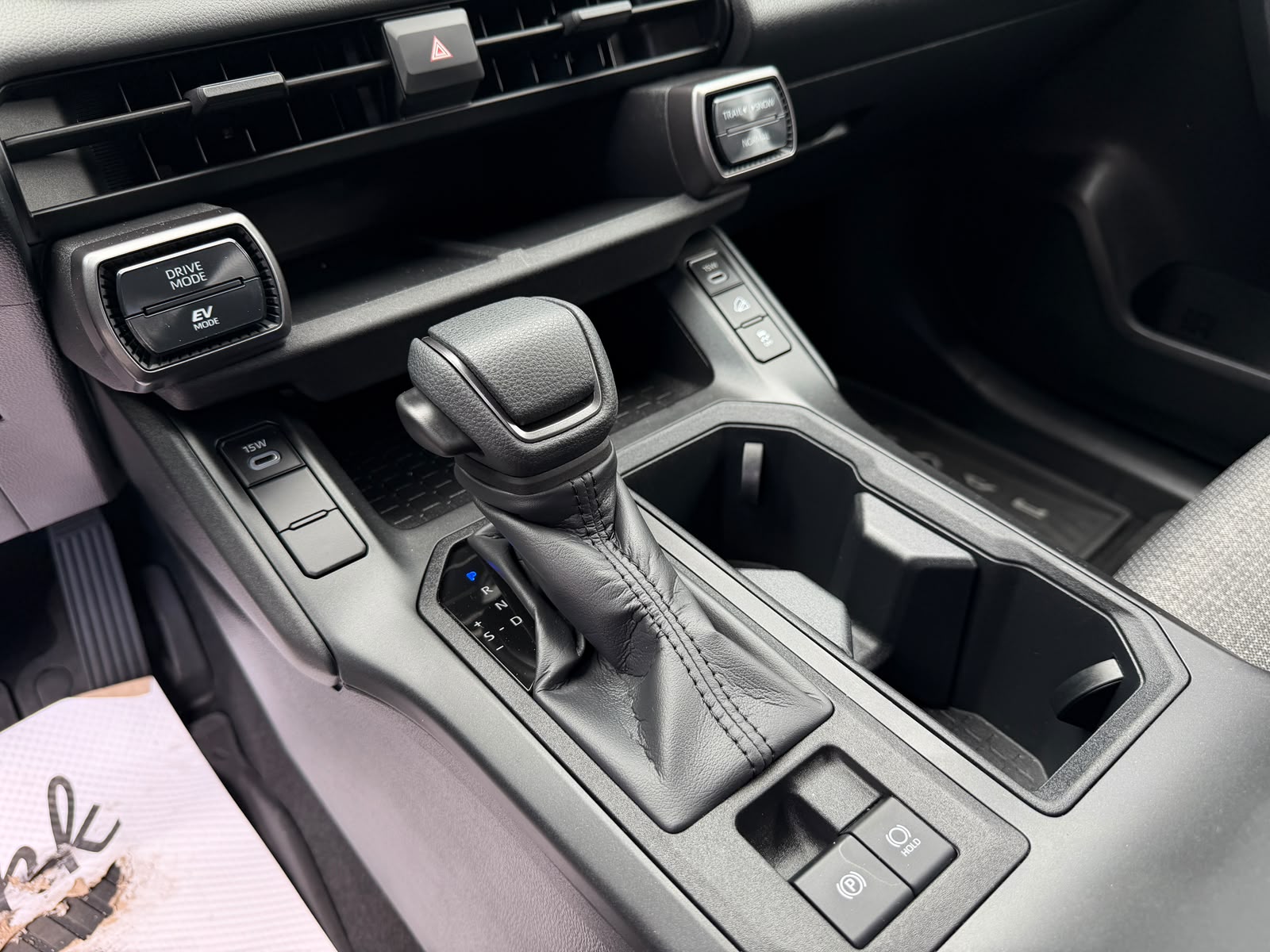 2026 Toyota RAV4 — view 11