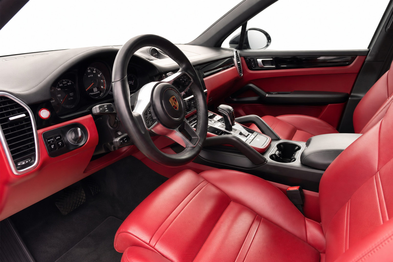 2026 Porsche Cayenne — view 8