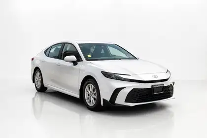 2025 Toyota Camry Sedan — view 2