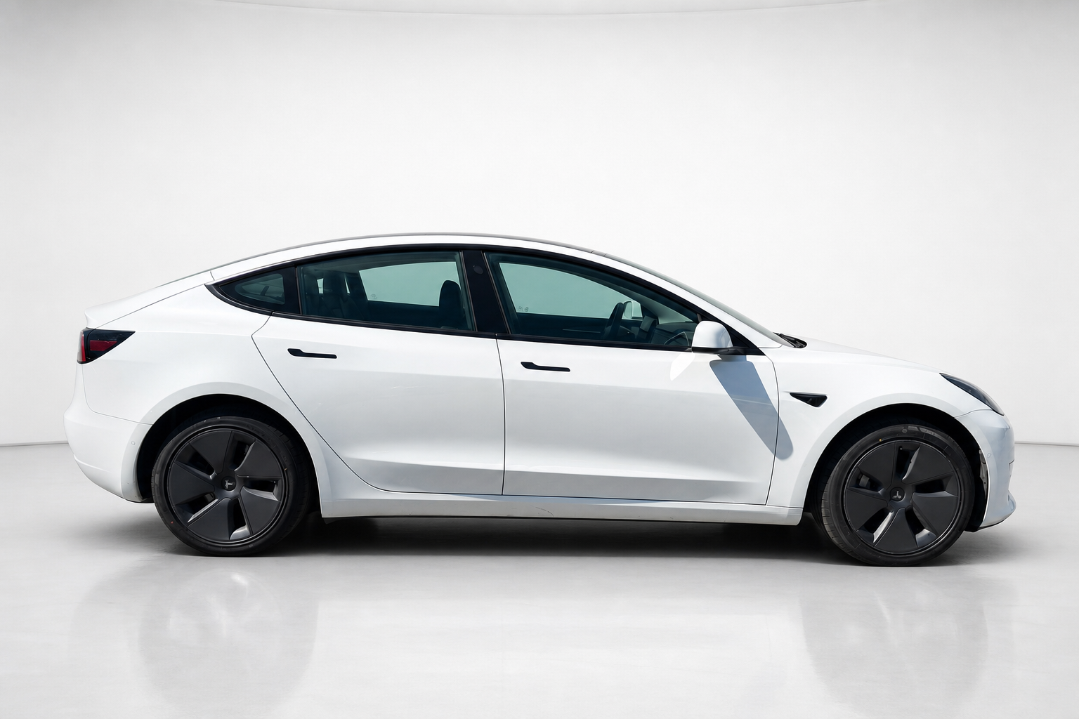 2021 Tesla Model 3 — view 4