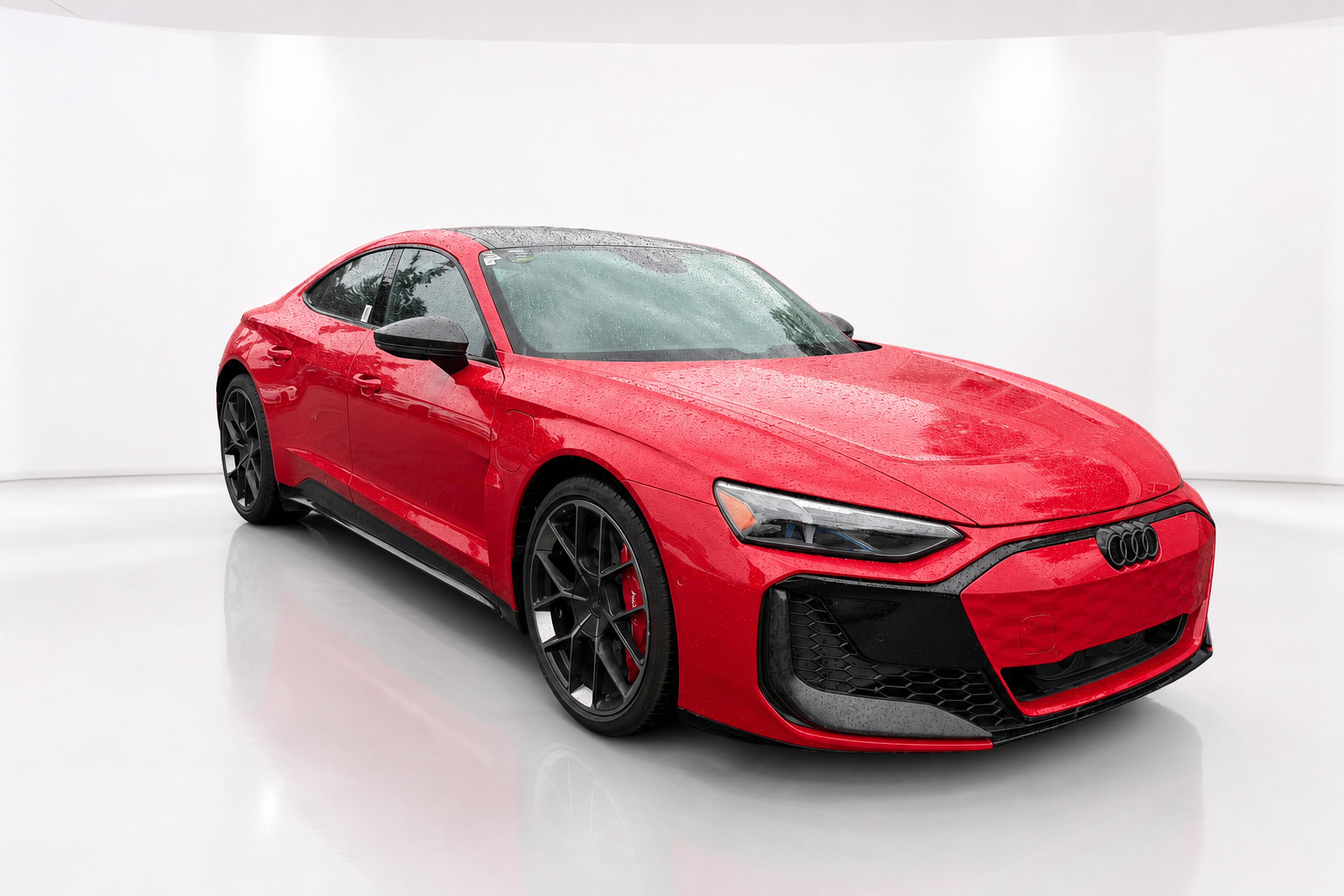 2025 Audi RS e-tron GT — view 2