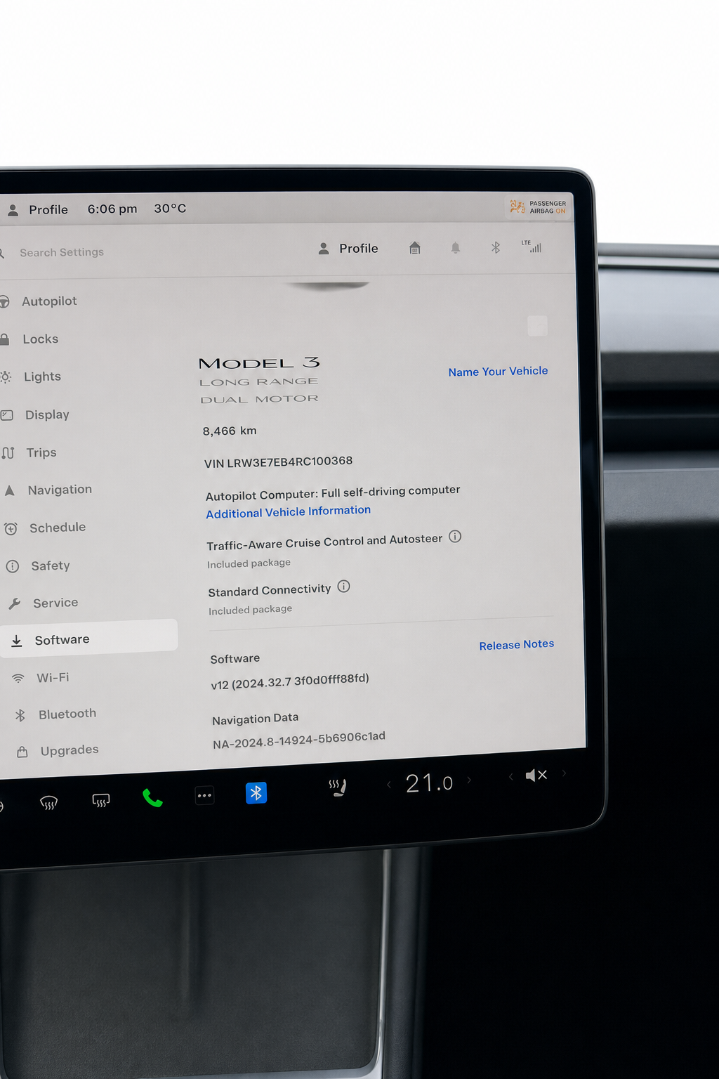 2024 Tesla MODEL 3 — view 10