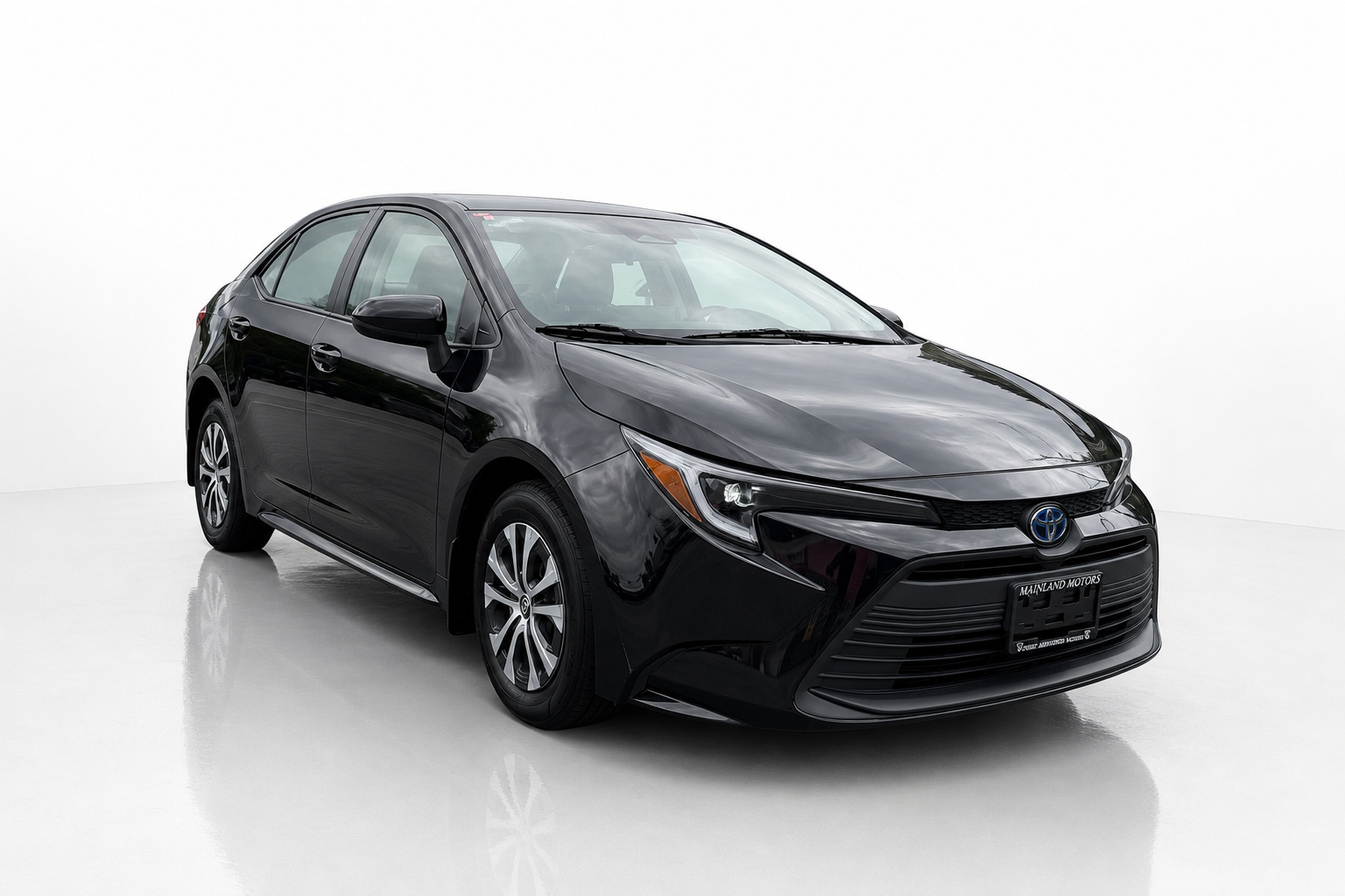 2024 Toyota Corolla — view 3