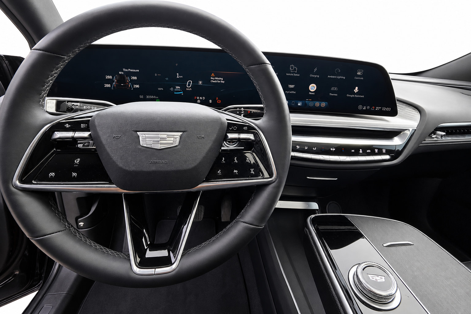 2024 Cadillac Lyriq — view 9
