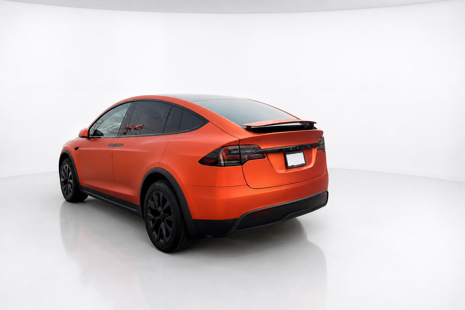 2023 Tesla Model X — view 12