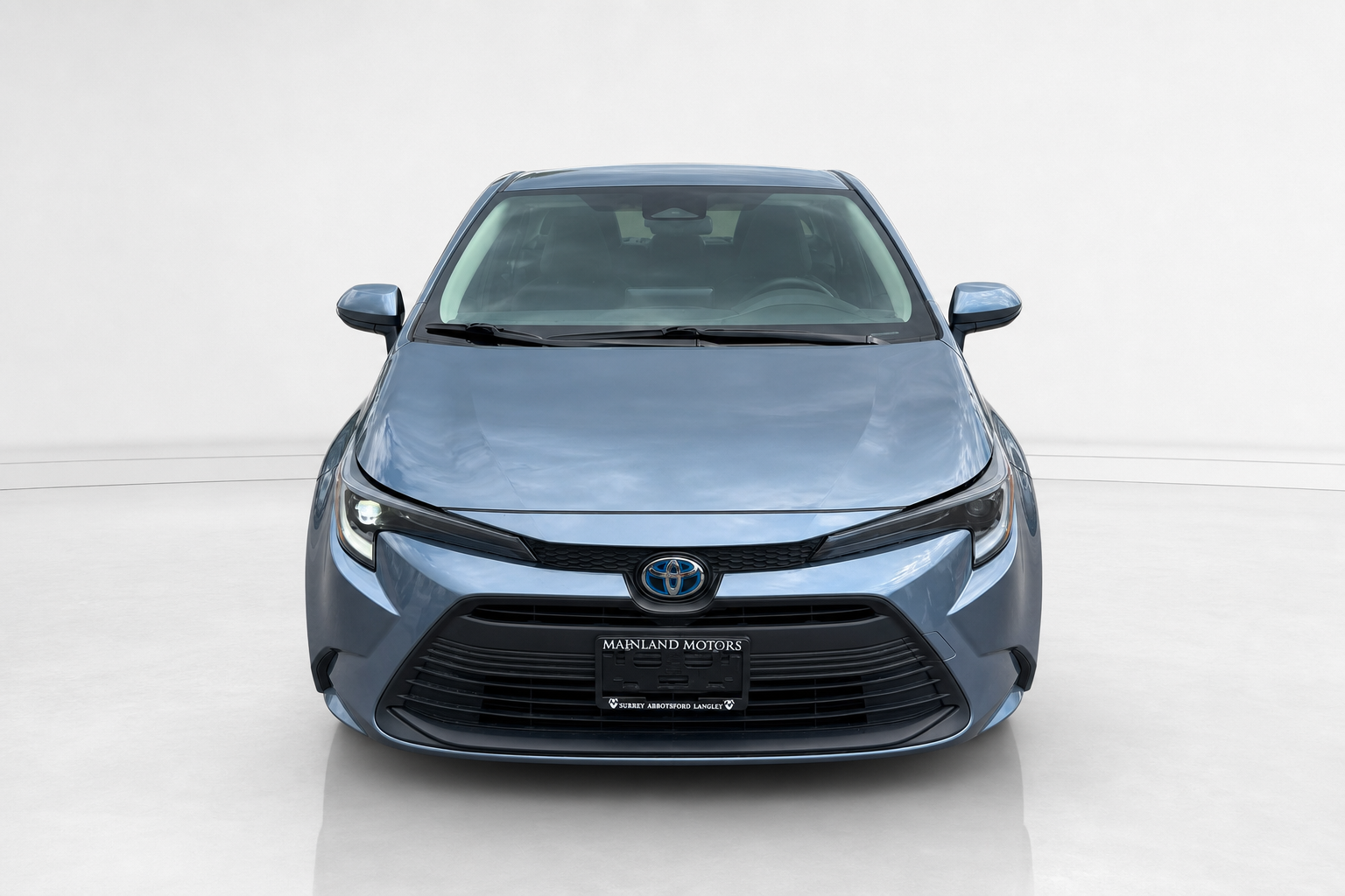 2023 Toyota Corolla — view 2