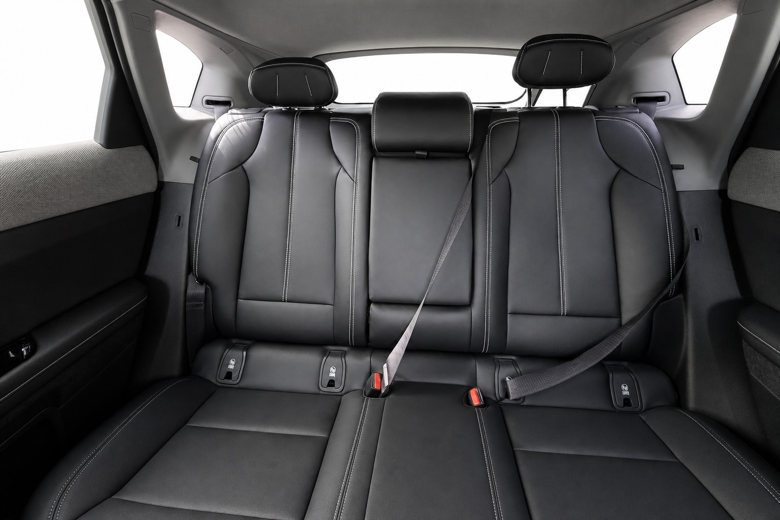 2025 Cadillac Optiq — view 10
