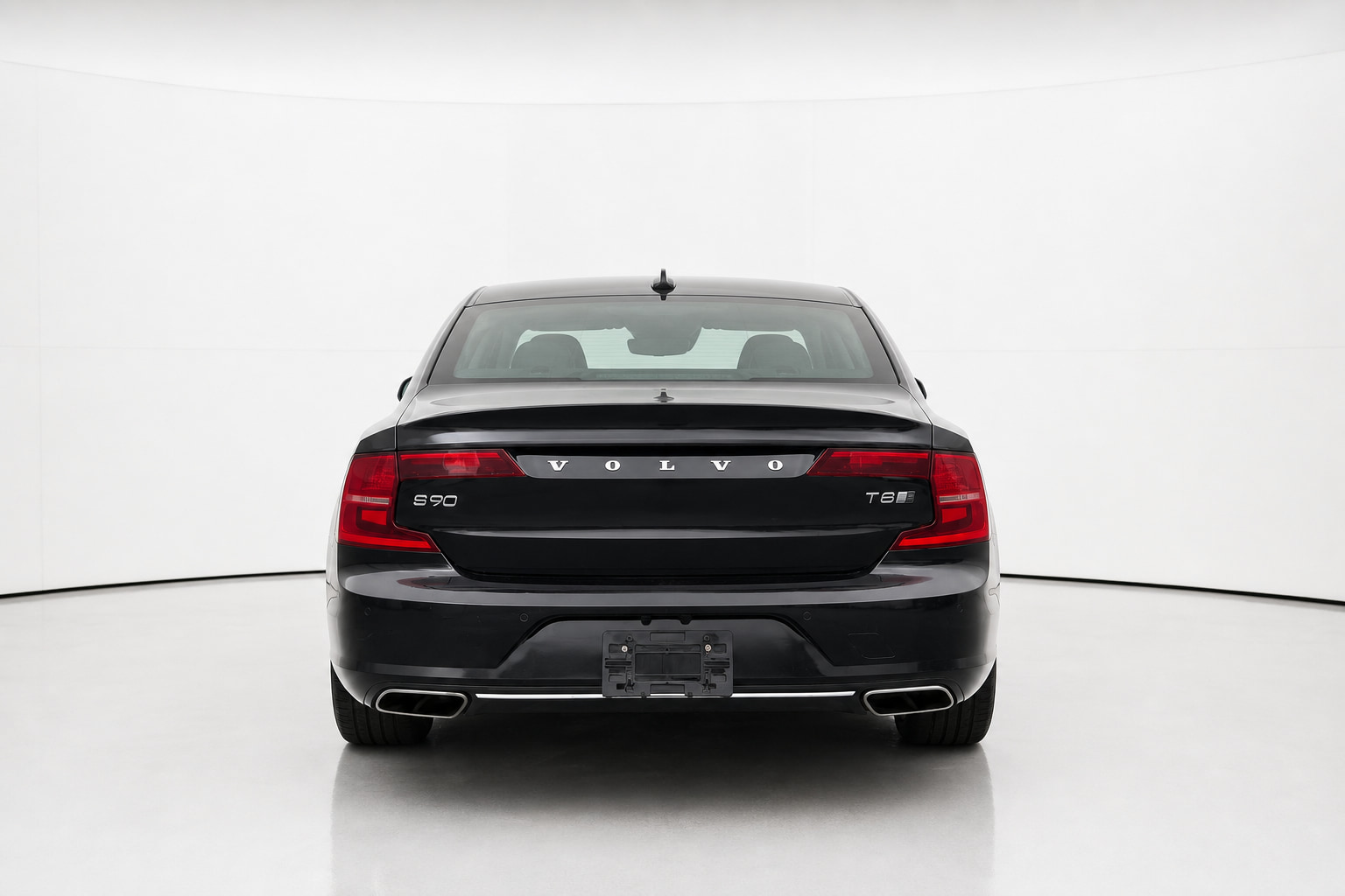 2020 Volvo S90 Plug-in Hybrid — view 8