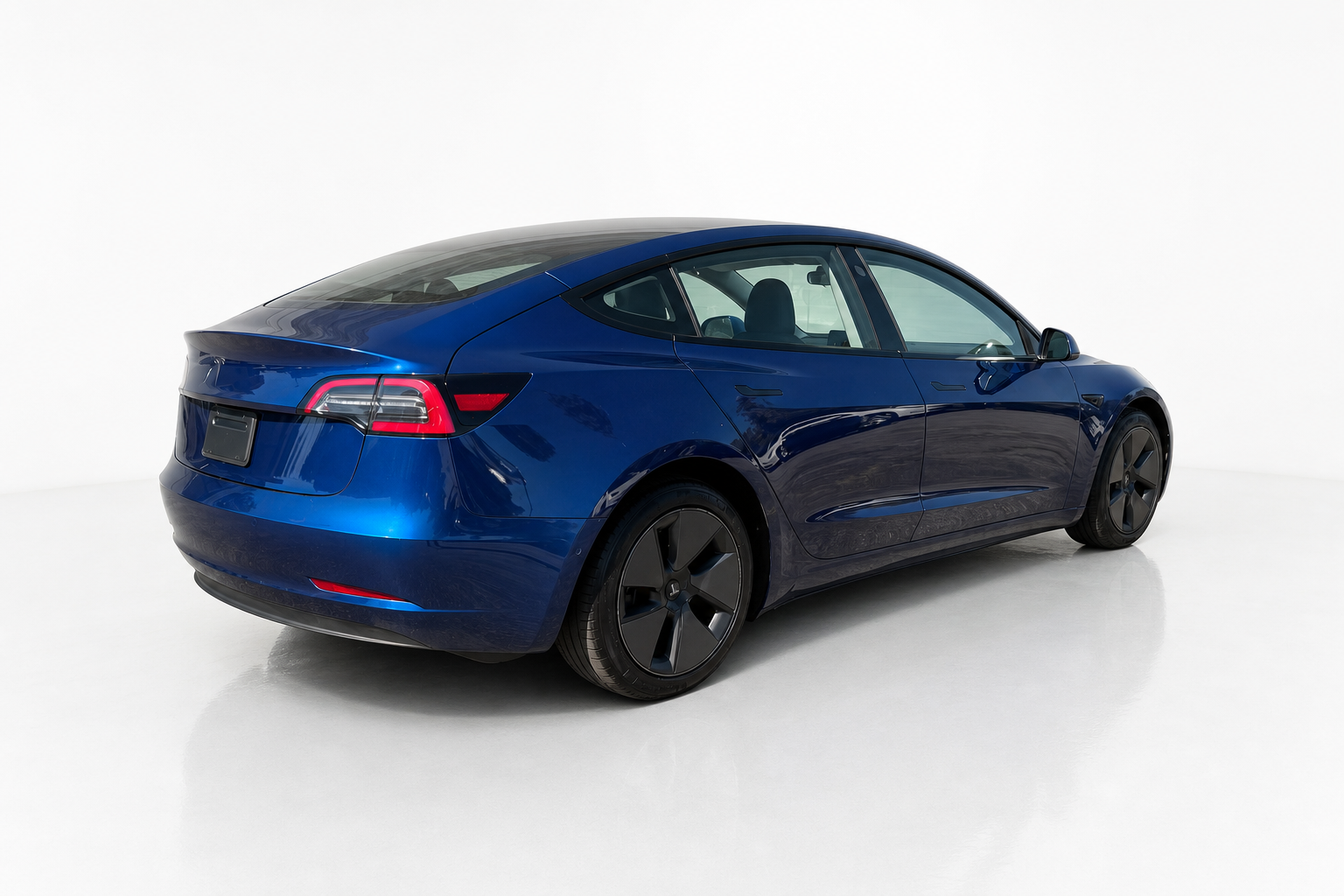 2021 Tesla Model 3 — view 5