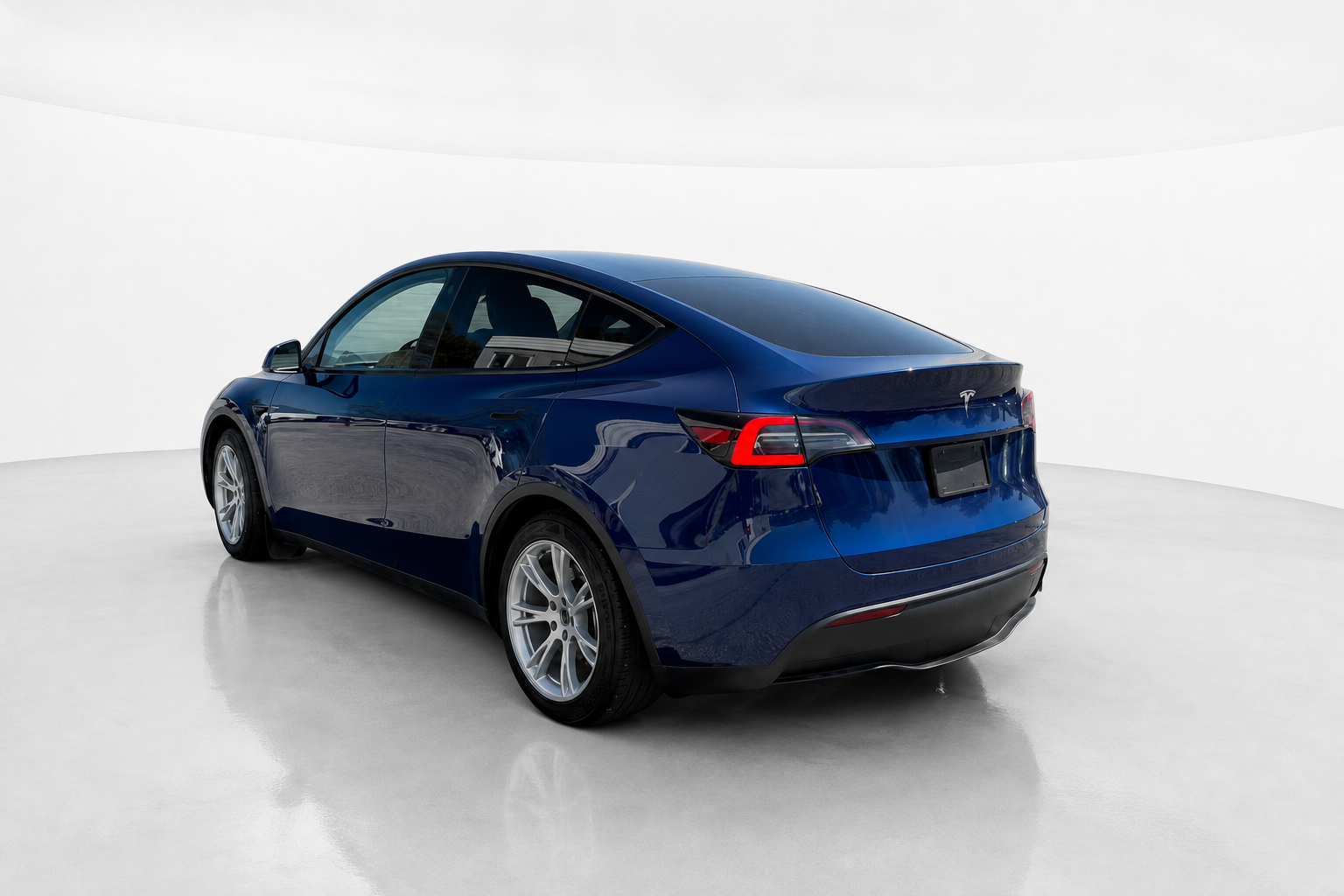 2023 Tesla Model Y — view 7