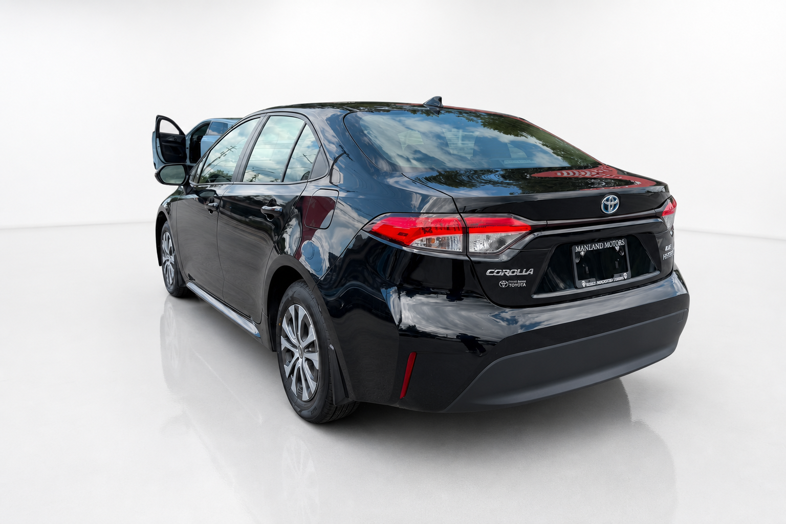 2024 Toyota Corolla — view 6