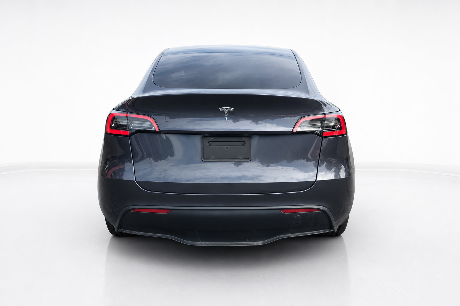 2023 Tesla Model Y — view 5