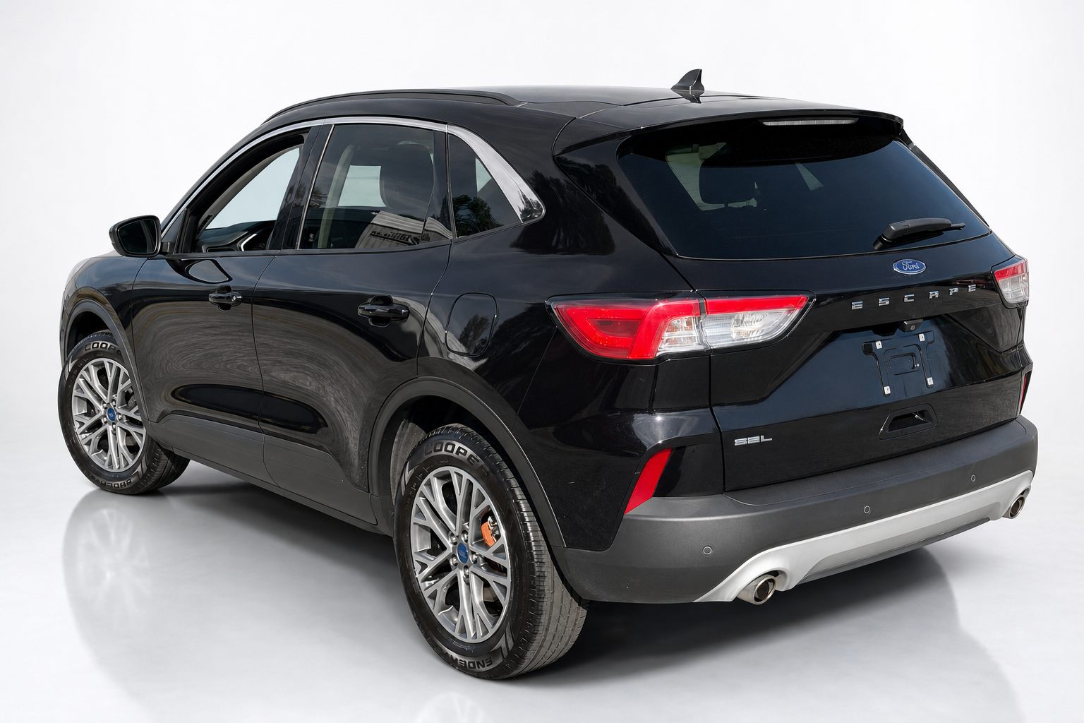 2021 Ford Escape Hybrid — view 6
