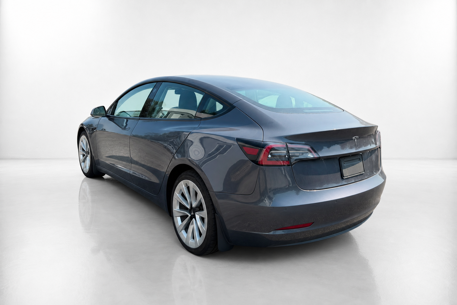 2021 Tesla Model 3 — view 10