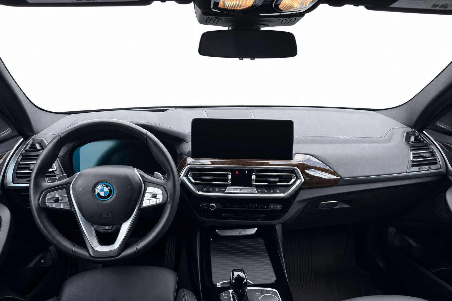 2023 BMW X3 xDrive30E — view 6