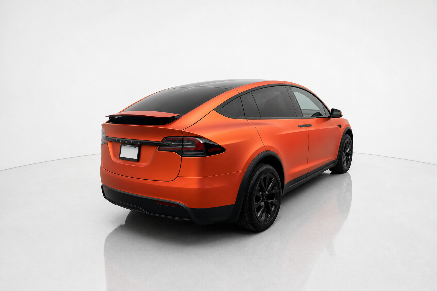 2023 Tesla Model X — view 5