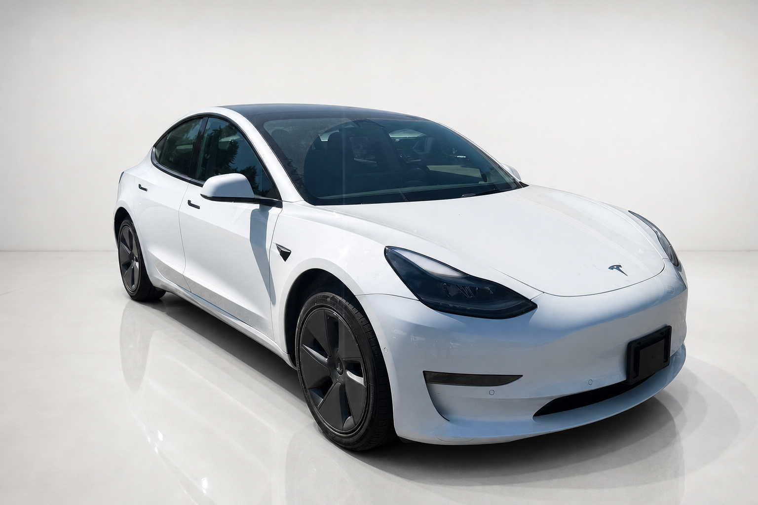 2022 Tesla Model 3 — view 3