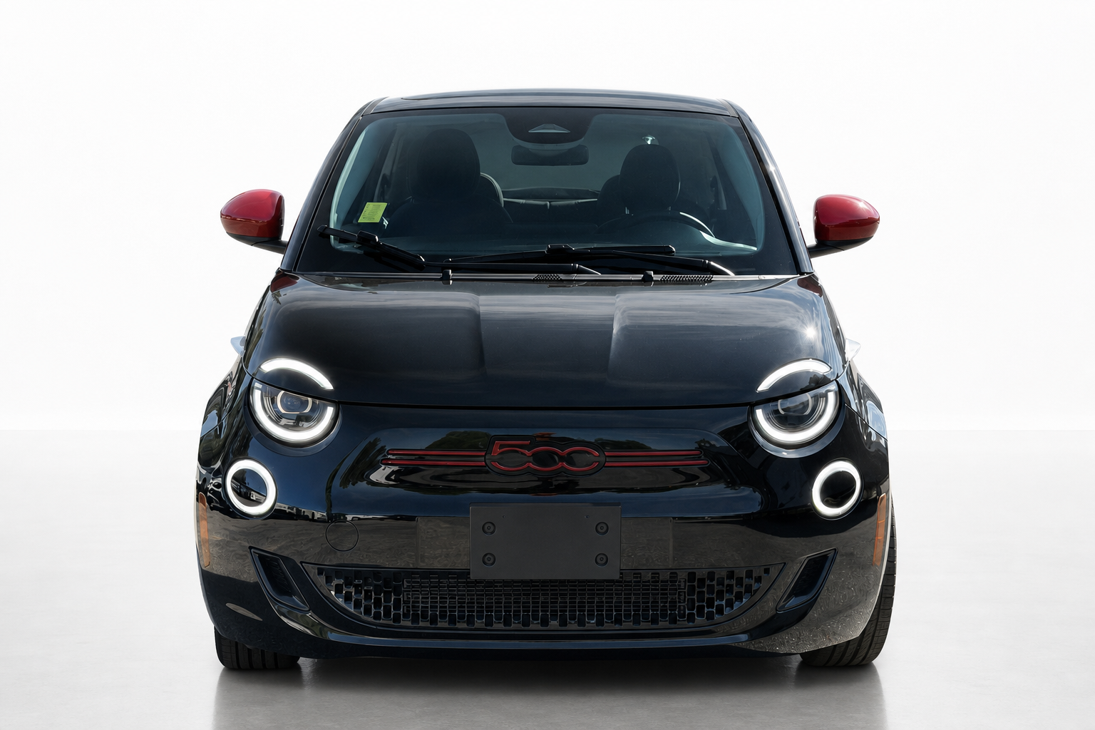 2024 Fiat 500e — view 2