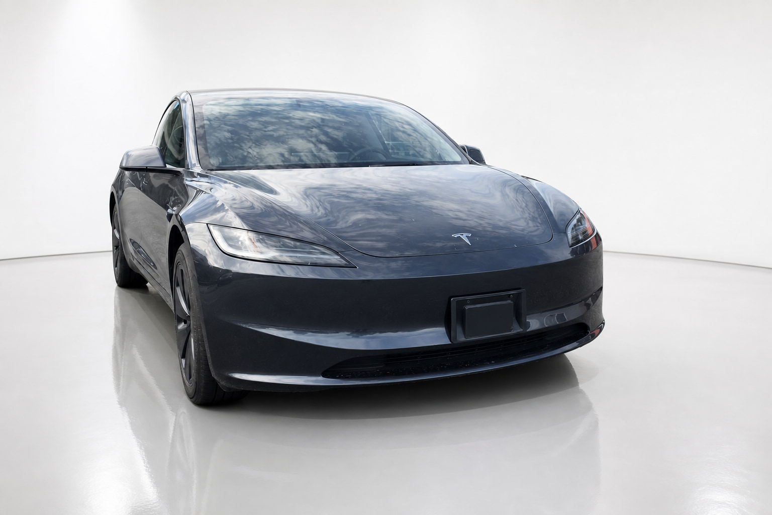 2024 Tesla Model 3 — view 3