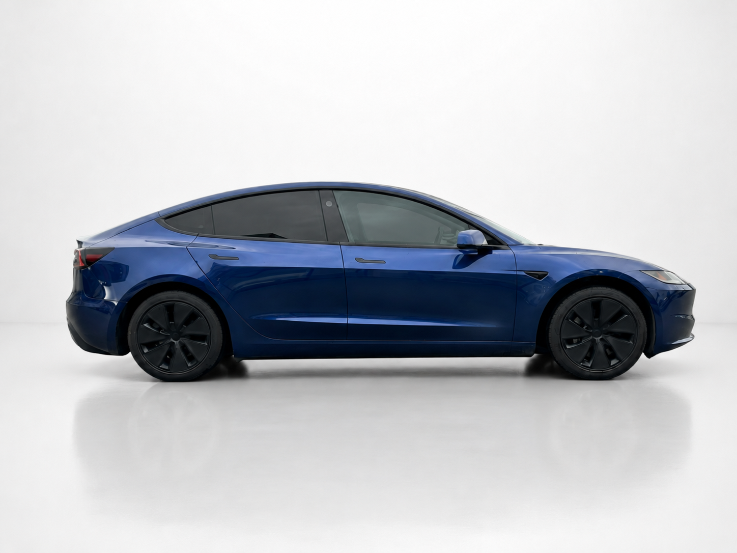 2024 TESLA MODEL 3 — view 4