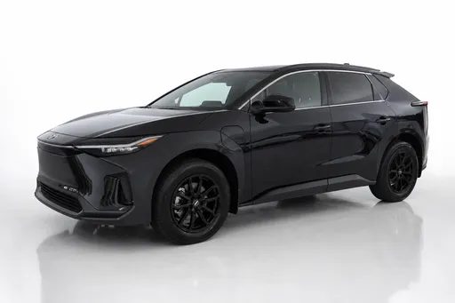 2025 Toyota bZ4X