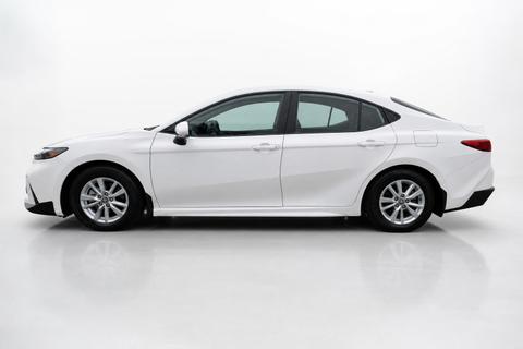 2026 Toyota Camry Sedan — view 5