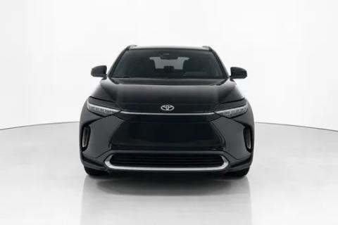 2025 Toyota bZ4X — view 2