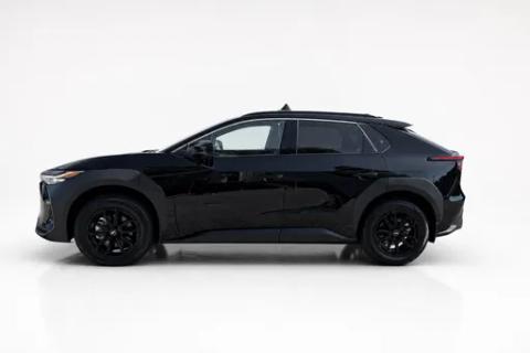 2025 Toyota bZ4X — view 9