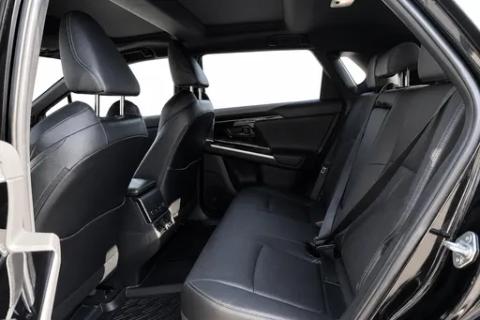2025 Toyota bZ4X — view 12