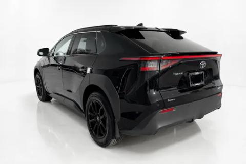 2025 Toyota bZ4X — view 7