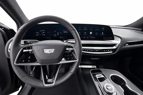 2024 Cadillac Lyriq — view 10