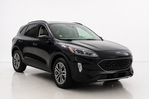 2021 Ford Escape Hybrid — view 3