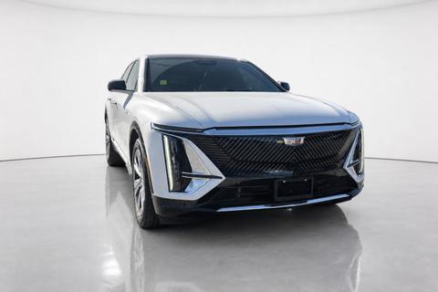 2024 Cadillac Lyriq — view 6