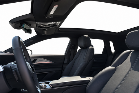 2024 Cadillac Lyriq — view 15
