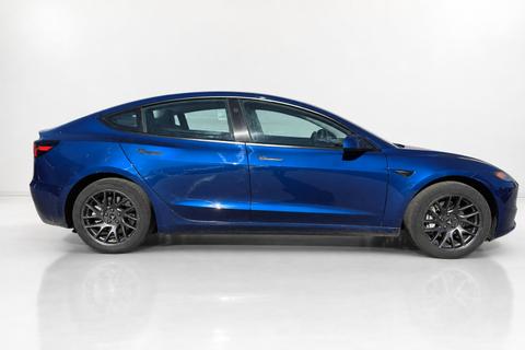 2025 Tesla Model 3 — view 8