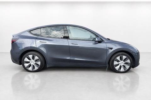 2023 Tesla Model Y — view 4