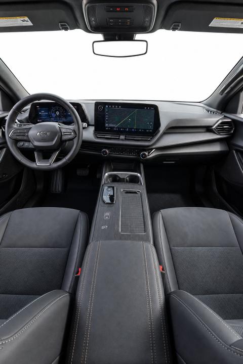 2025 Nissan Ariya — view 8