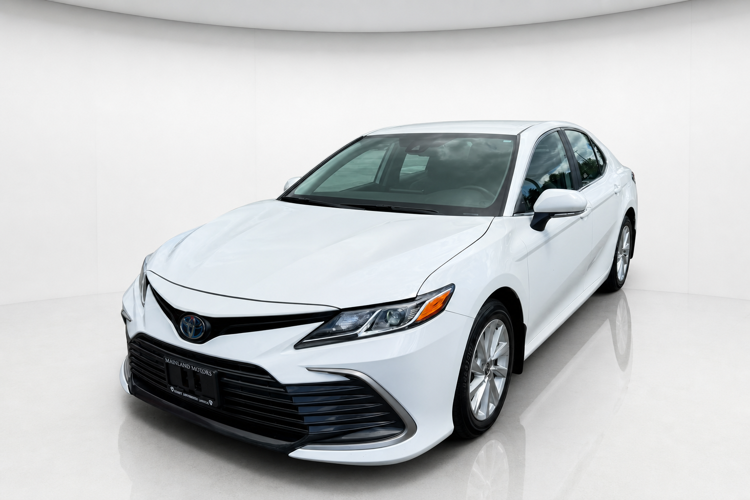 2024 Toyota Camry Hybrid