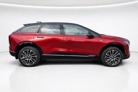 2025 Cadillac Optiq — view 6