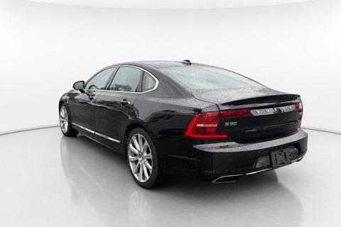 2020 Volvo S90 Plug-in Hybrid — view 6