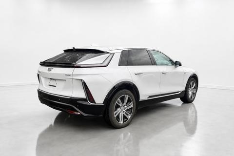 2024 Cadillac Lyriq — view 7
