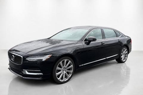 2020 Volvo S90 Plug-in Hybrid — view 2