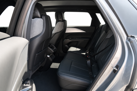 2024 Cadillac Lyriq — view 14