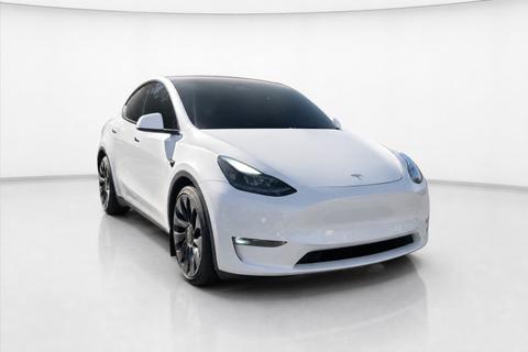 2022 Tesla Model Y — view 2