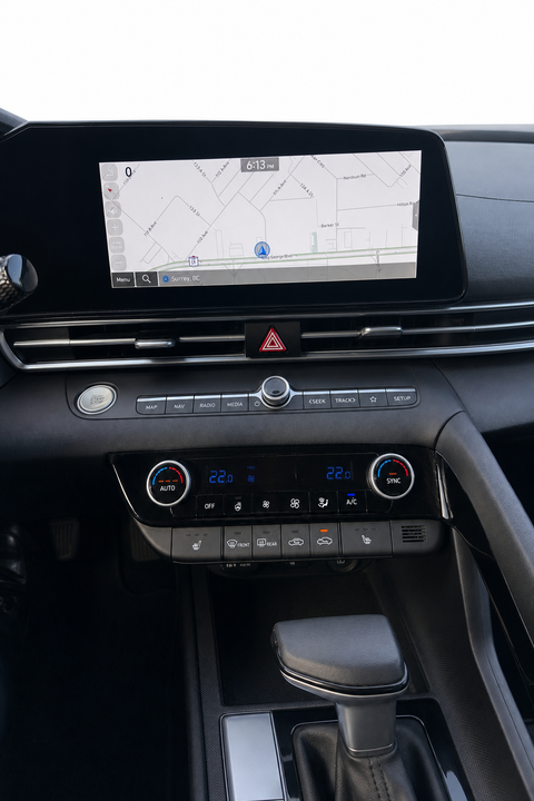 2023 Hyundai Elantra Hybrid — view 10
